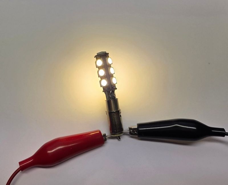 12V 13xSMD BA9S varmhvit