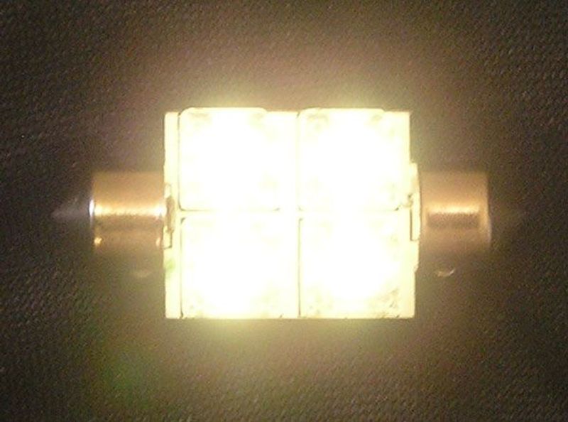 12V 38mm 4xS-Flux pinolpære